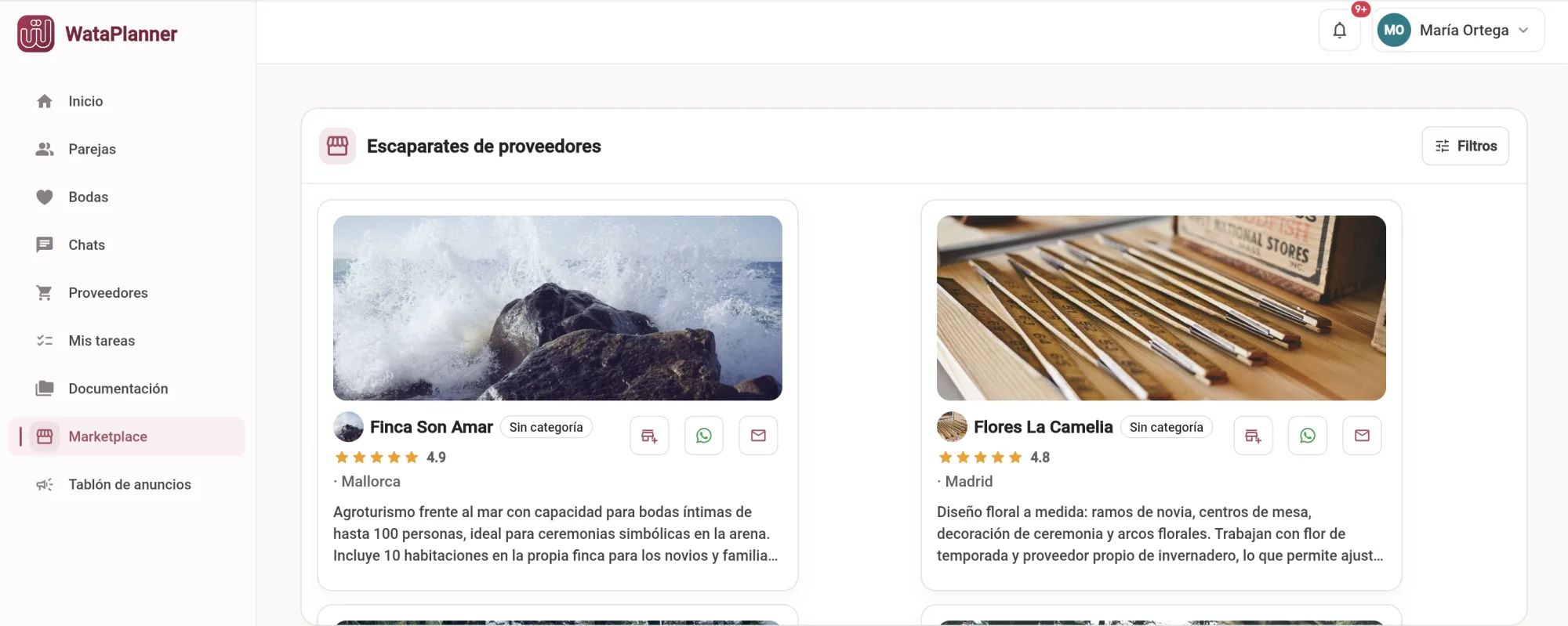 Marketplace con escaparates de proveedores